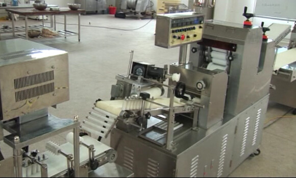 産業自動こね粉形成機械、機械を作る Steamd のパン